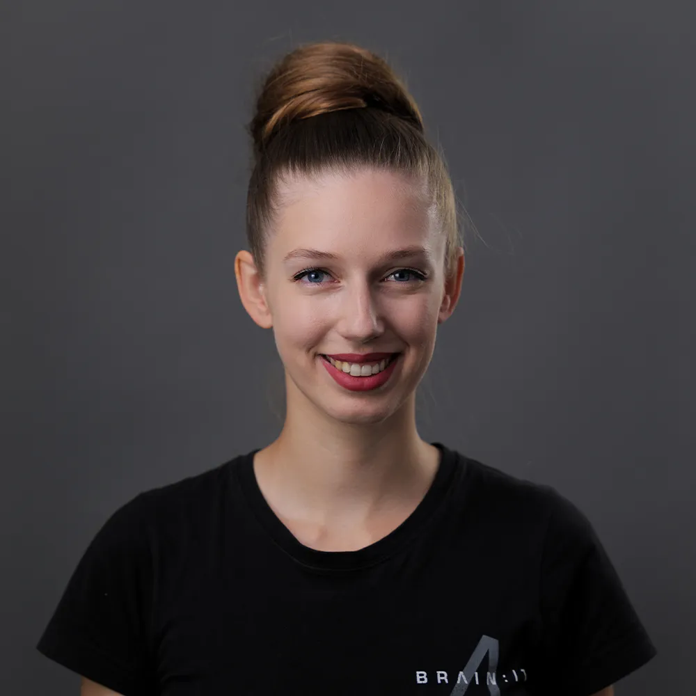 Lektorka Paula Horova